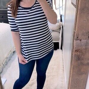 LULAROE black & white striped top size XLarge